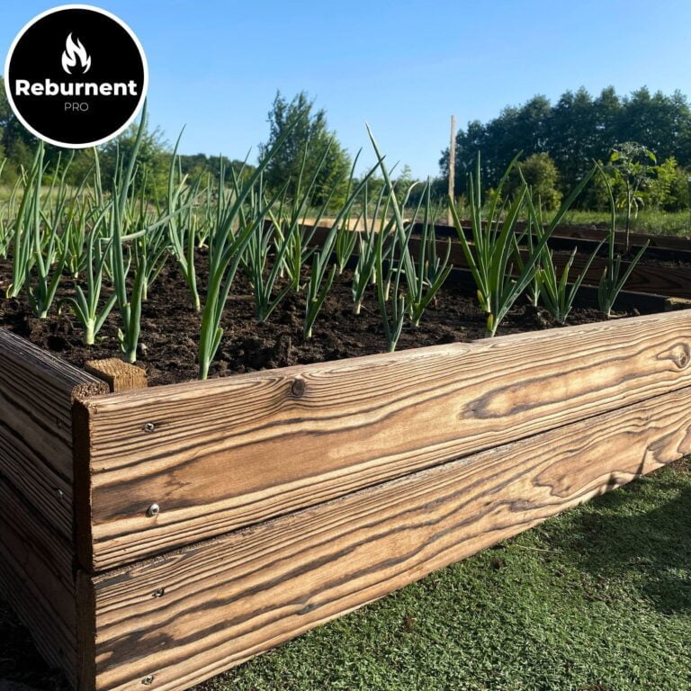 deginta mediena panaudota daržo lysvėms pagaminti